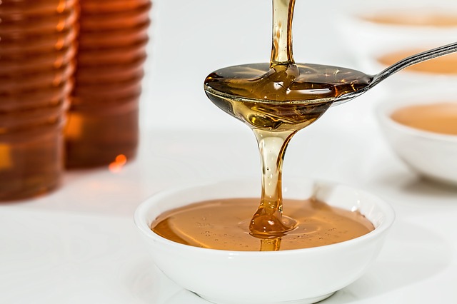 Natural Honey for Acne Scar Treatment